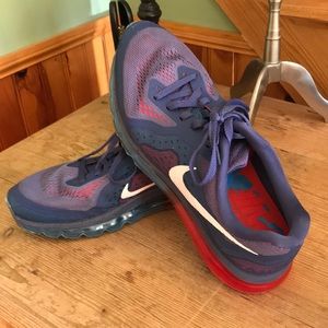 Nike AirMax Running Sneakers